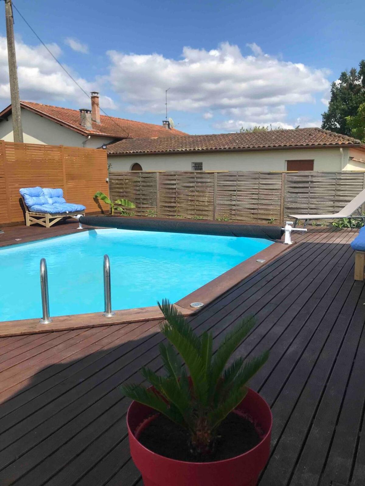 Chambre Zen Saint-Medard-de-Guizieres Exterior foto